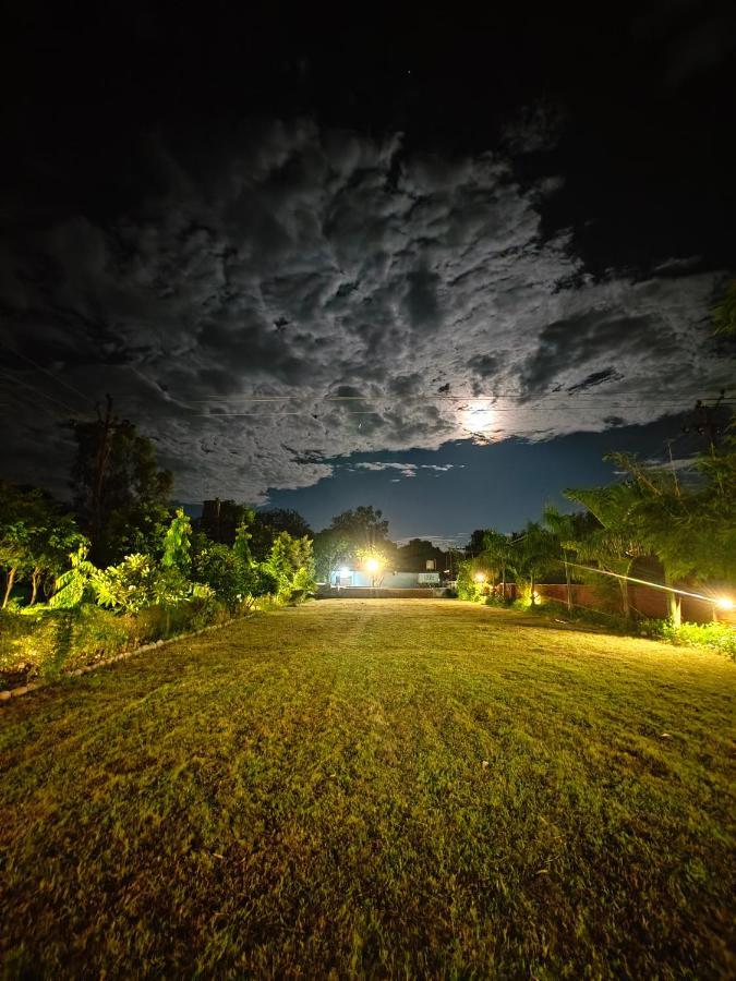 Wanderlust Corbett Resort Garjia Bagian luar foto