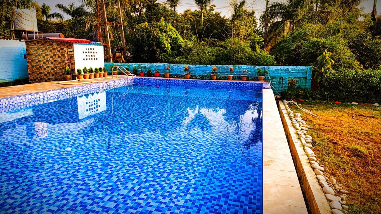 Wanderlust Corbett Resort Garjia Bagian luar foto